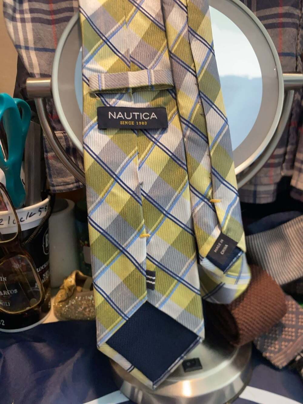 Nautica Men's Lime Green and Navy Blue Plaid Checkered Necktie